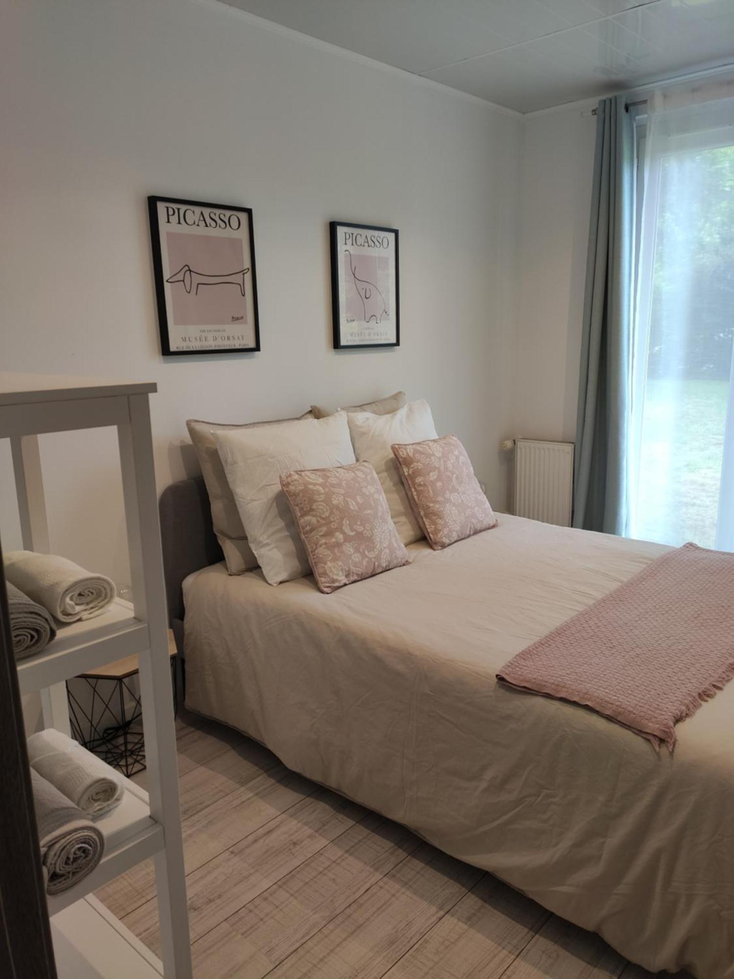 Maison Avec Jardin - 10 Pers - Proche Paris Disney & Golf - Ideal Pro & Familles Lésigny Kültér fotó