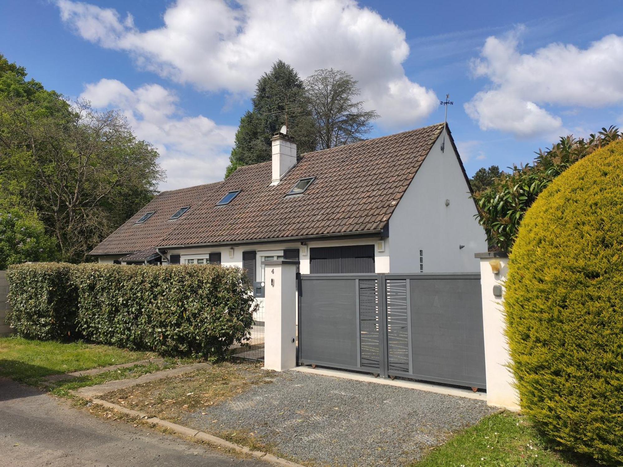 Maison Avec Jardin - 10 Pers - Proche Paris Disney & Golf - Ideal Pro & Familles Lésigny Kültér fotó